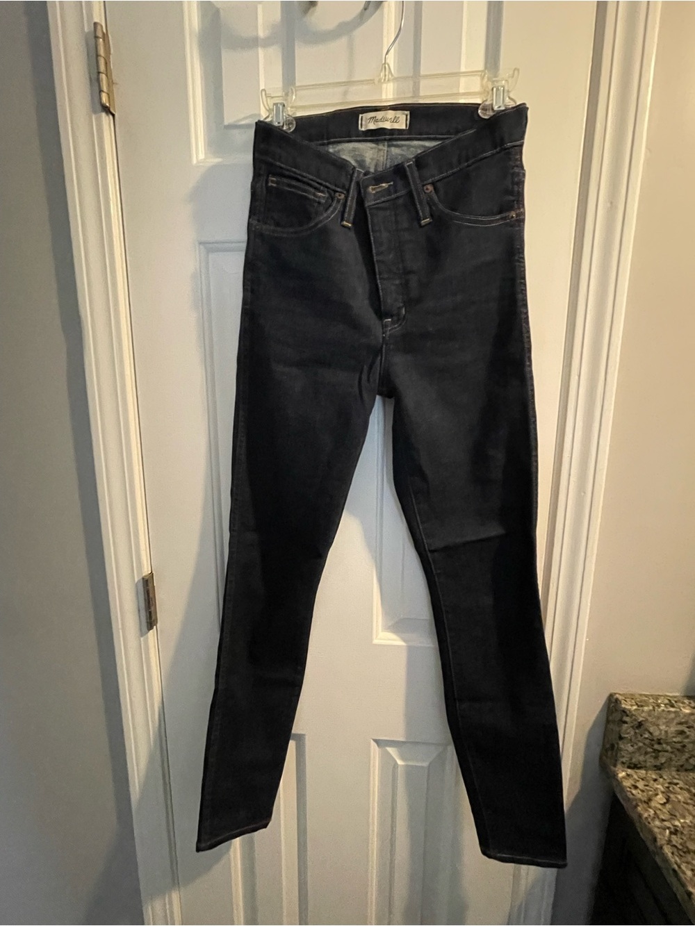 Madewell 10" High-Rise Skinny Jeans in Dark Wash - Size 27. Like New, worn once